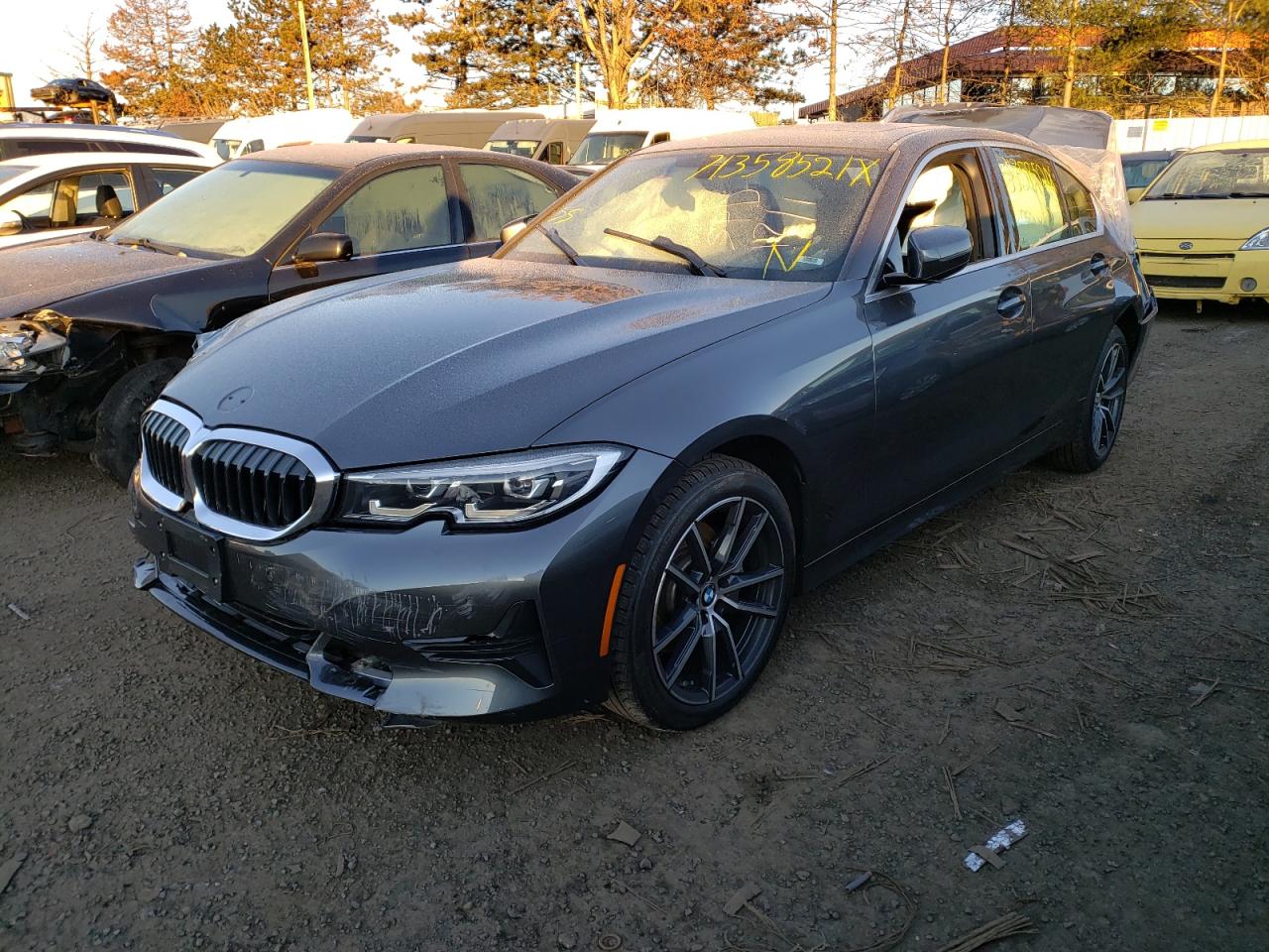 Photo 2 from auction – 2021 BMW 330XI with VIN 3MW5R7J08M8B92747