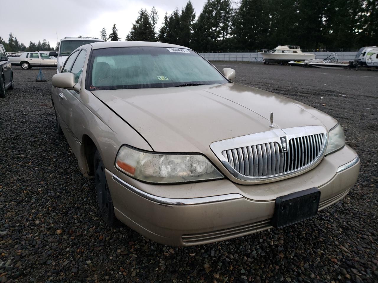 Photo 1 from auction – 2004 LINCOLN TOWN CAR E with VIN 1LNHM81W44Y627294