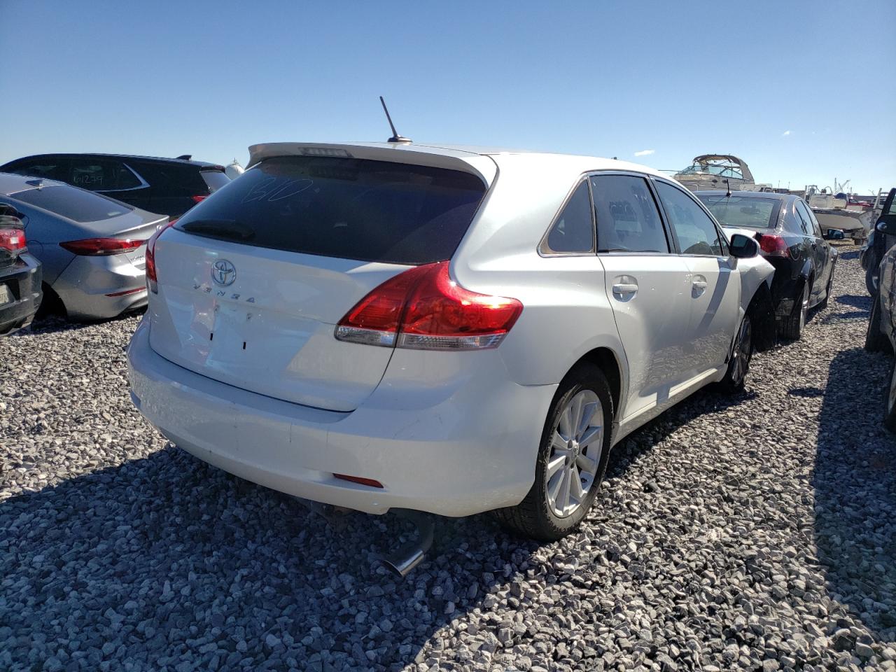 Photo 4 from auction – 2010 TOYOTA VENZA with VIN 4T3ZA3BBXAU026722