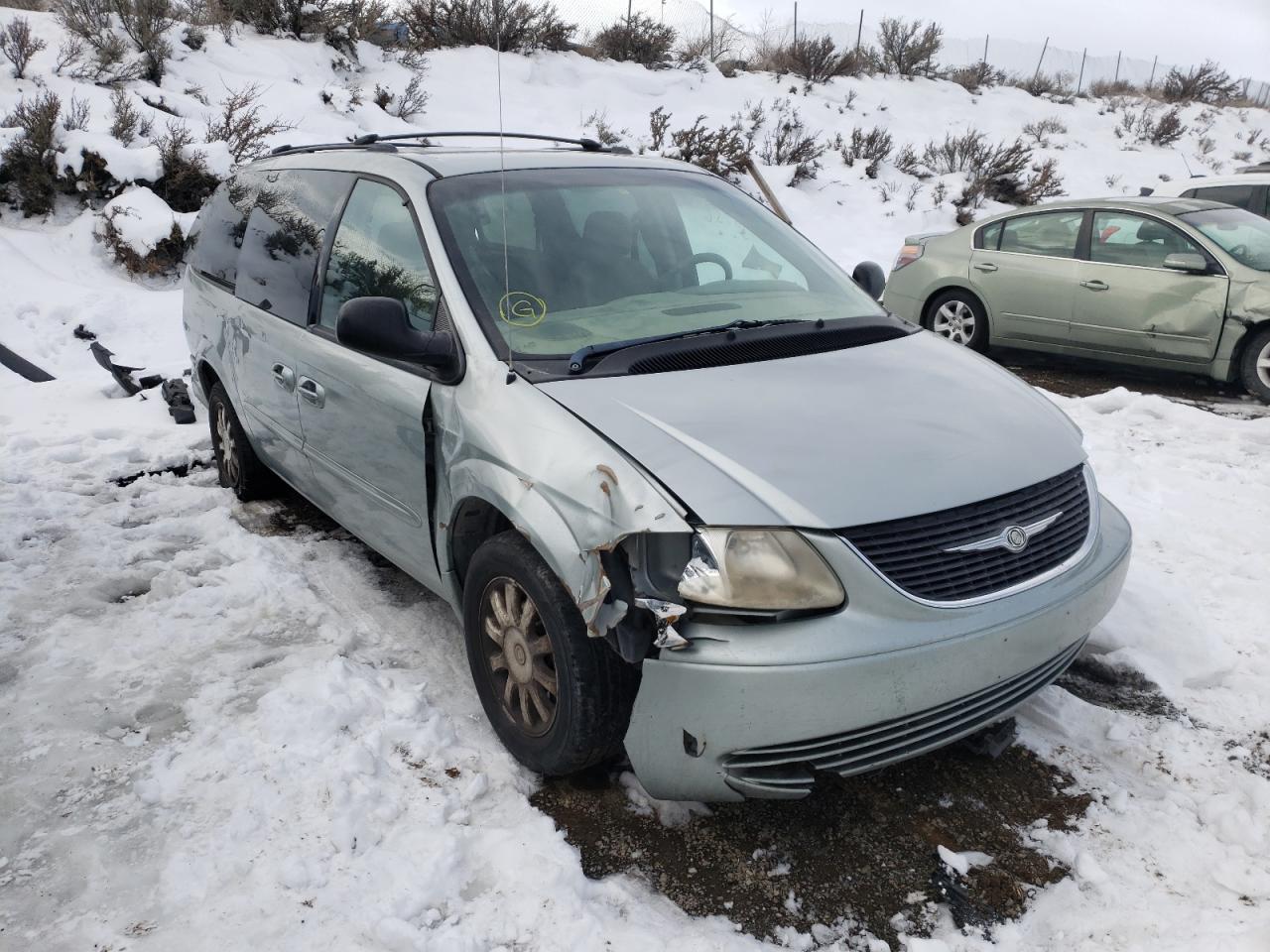CHRYSLER TOWN & COU 2003 with VIN 2C8GP44L33R265803 - Photo from auction