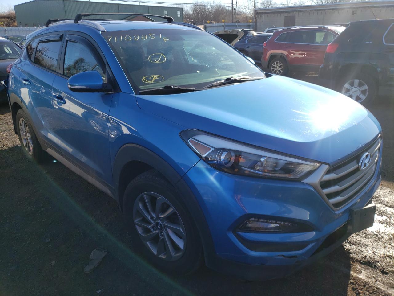 Photo 1 from auction – 2017 HYUNDAI TUCSON LIM with VIN KM8J3CA42HU463885