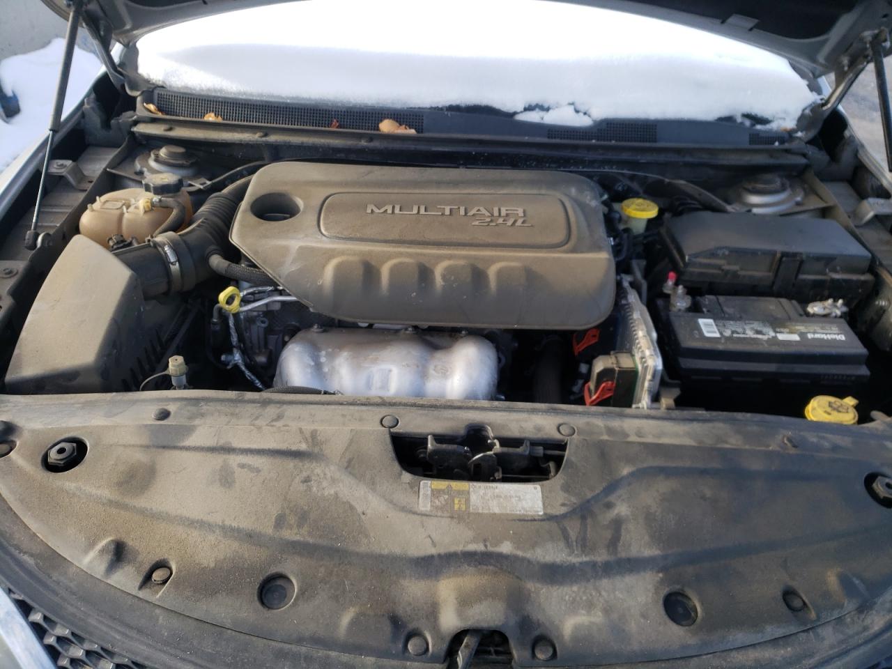 Photo 7 from auction – 2015 CHRYSLER 200 LIMITE with VIN 1C3CCCAB2FN617079