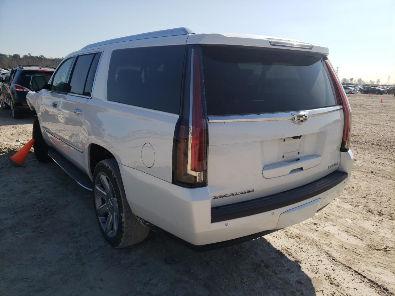 Photo 3 from auction – 2019 CADILLAC ESCALADE E with VIN 1GYS4HKJ9KR344534