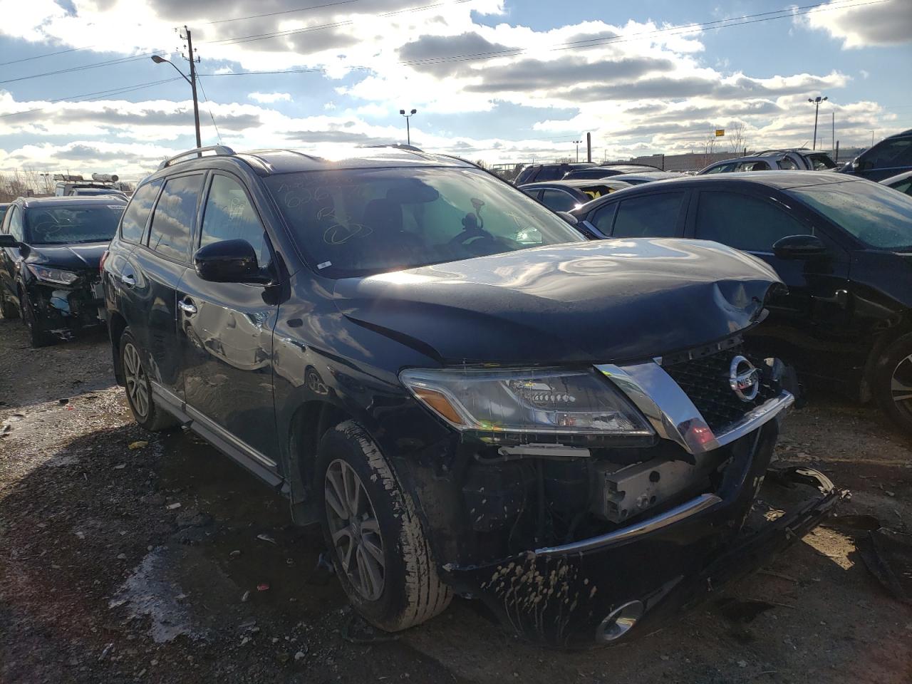 NISSAN PATHFINDER 2015 with VIN 5N1AR2MM0FC626976 - Photo from auction