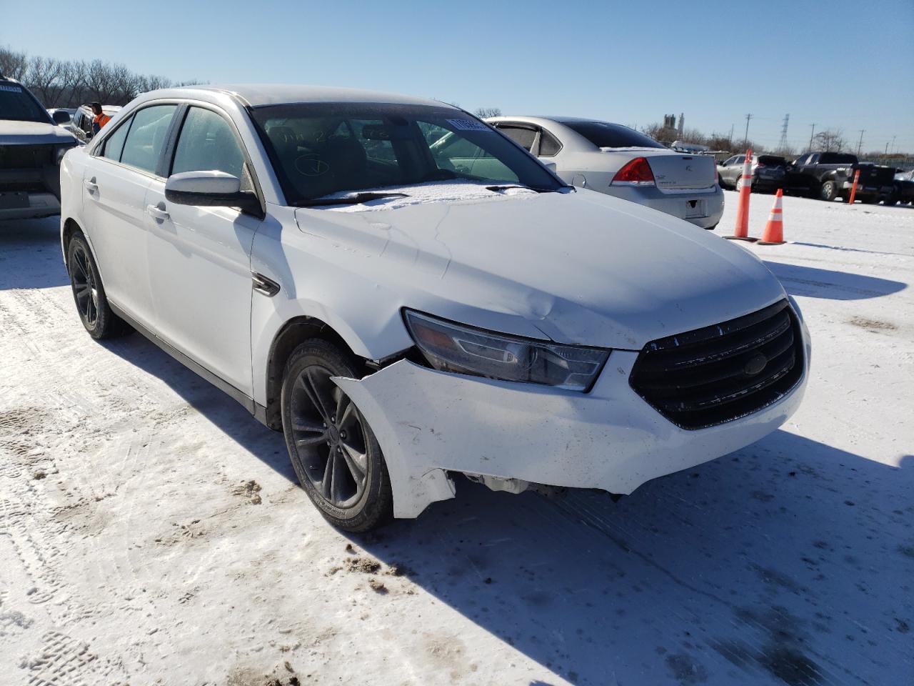 FORD TAURUS SEL 2013 with VIN 1FAHP2E87DG203978 - Photo from auction