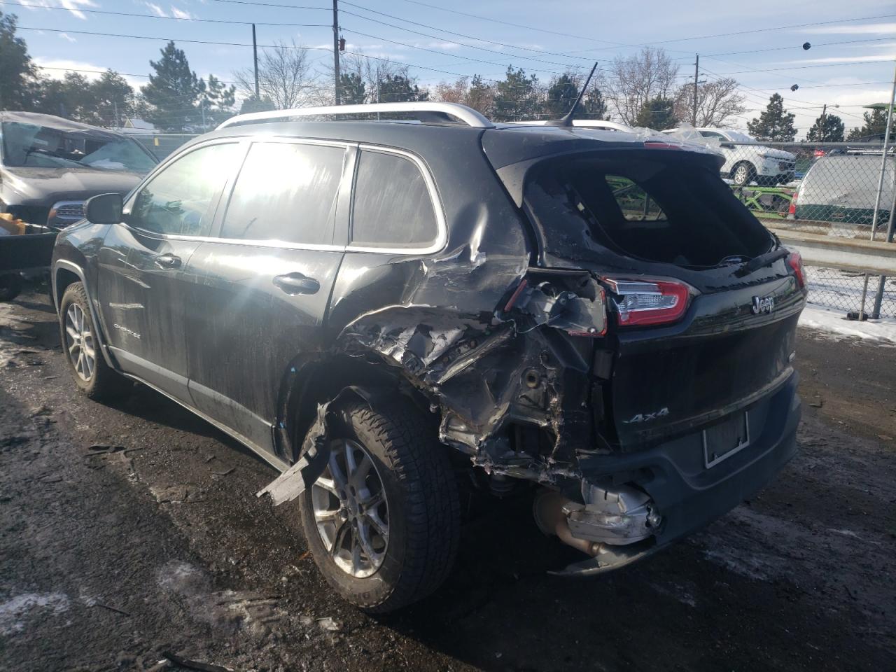 Photo 3 from auction – 2014 JEEP CHEROKEE L with VIN 1C4PJMCB9EW167722