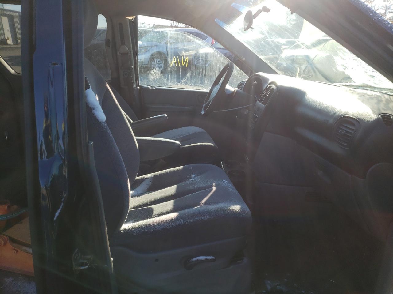 Photo 5 from auction – 2006 DODGE GRAND CARA with VIN 1D4GP24R76B596769