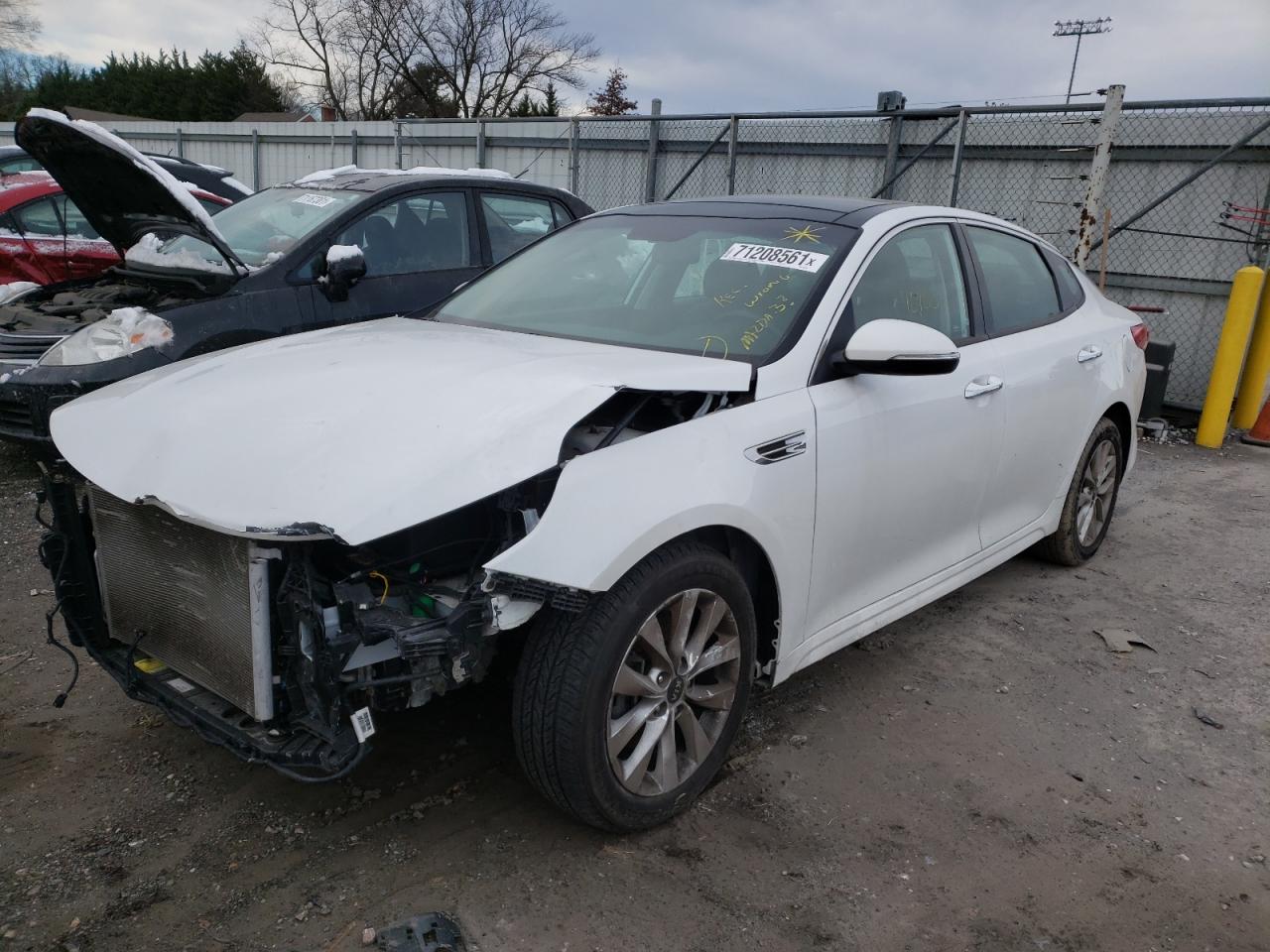 Photo 2 from auction – 2018 KIA OPTIMA EX with VIN 5XXGU4L39JG232029