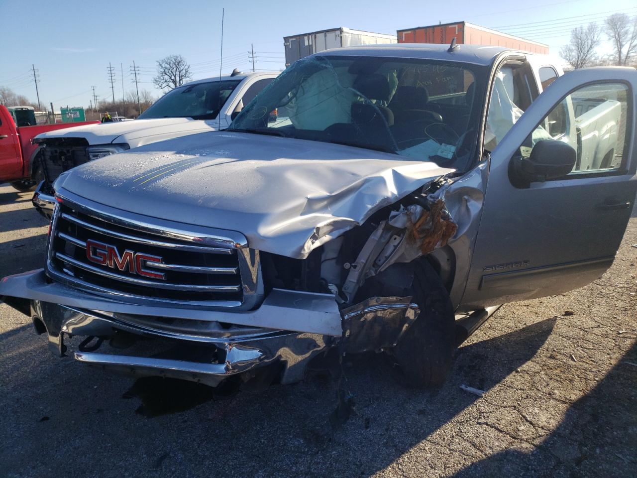 Photo 2 from auction – 2012 GMC SIERRA K15 with VIN 1GTR2VE73CZ216395