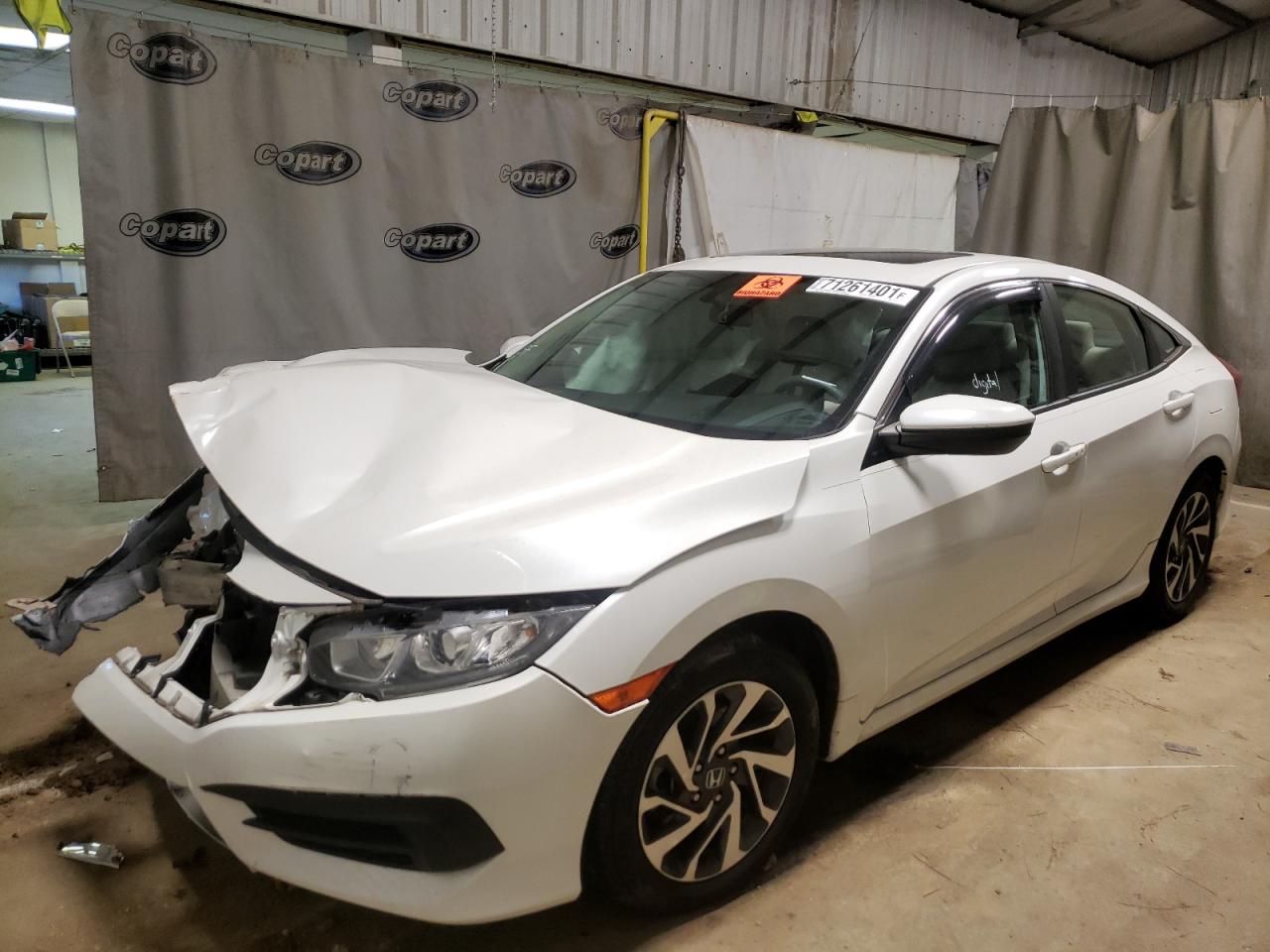 Photo 2 from auction – 2017 HONDA CIVIC EX with VIN 19XFC2F76HE011721