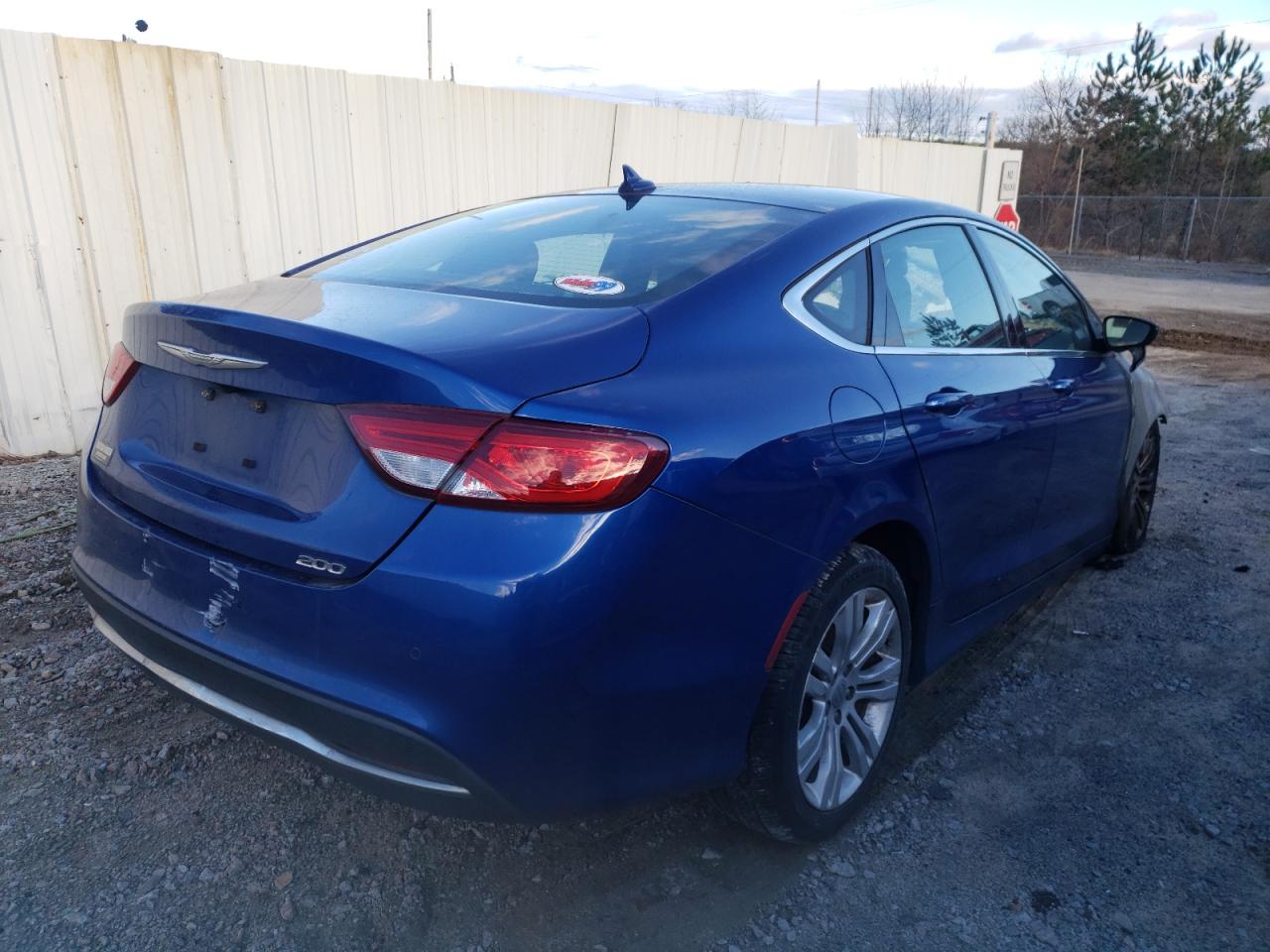 Photo 4 from auction – 2015 CHRYSLER 200 LIMITE with VIN 1C3CCCAB2FN755768