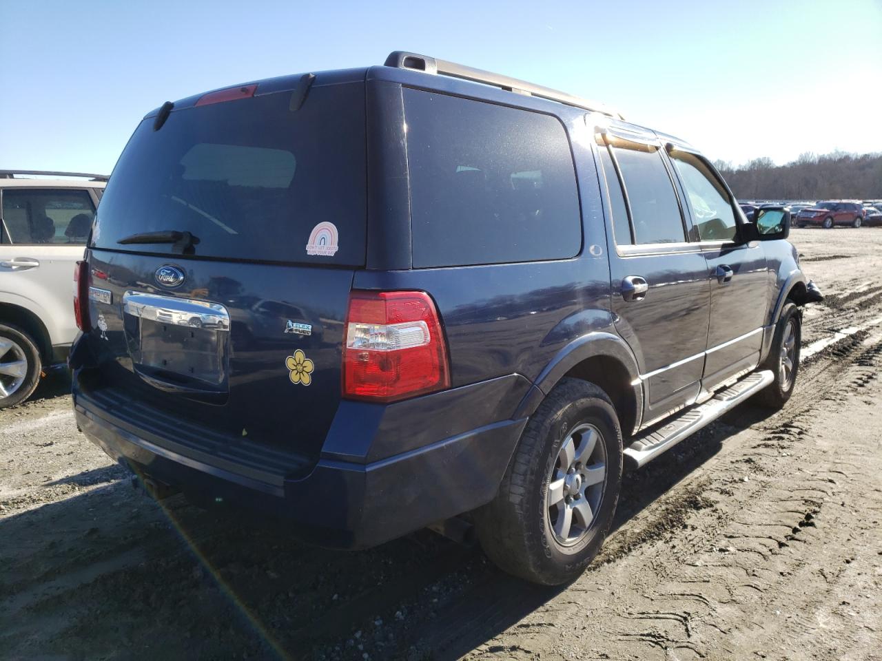 Photo 4 from auction – 2009 FORD EXPEDITION with VIN 1FMFU15539EA64277