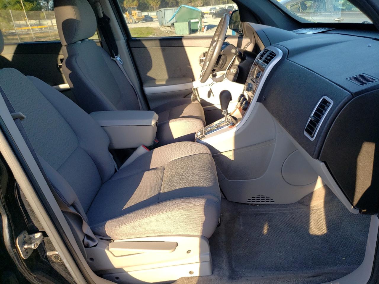 Photo 5 from auction – 2007 CHEVROLET EQUINOX LT with VIN 2CNDL63F776031979