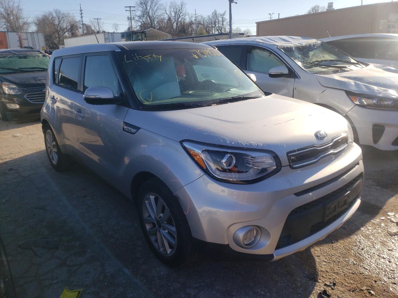 KIA SOUL + 2018 with VIN KNDJP3A50J7603051 - Photo from auction