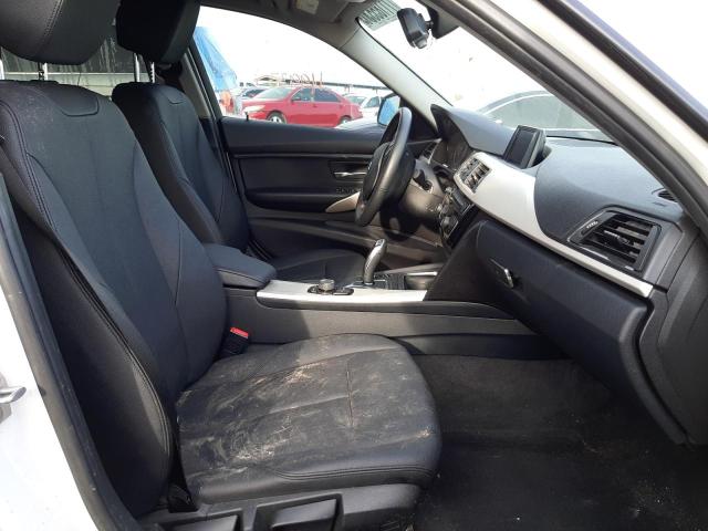 Photo 5 from auction – 2017 BMW 320 I with VIN WBA8E1G31HNU17441