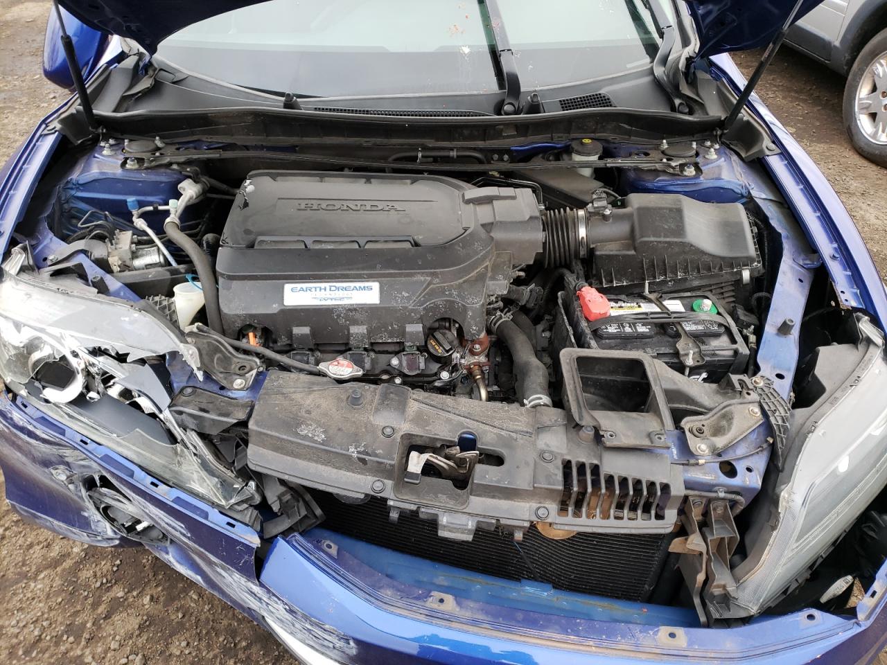 Photo 7 from auction – 2015 HONDA ACCORD EXL with VIN 1HGCT2B84FA000171