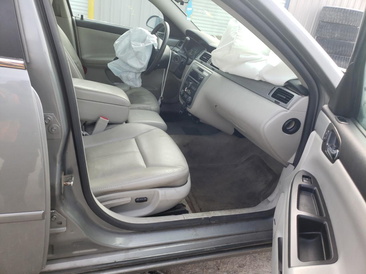 Photo 5 from auction – 2007 CHEVROLET IMPALA LT with VIN 2G1WC58R179297287