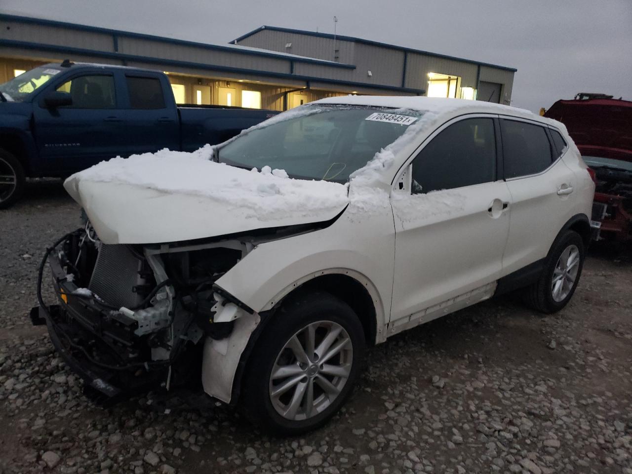 Photo 2 from auction – 2017 NISSAN ROGUE with VIN JN1BJ1CP9HW008677