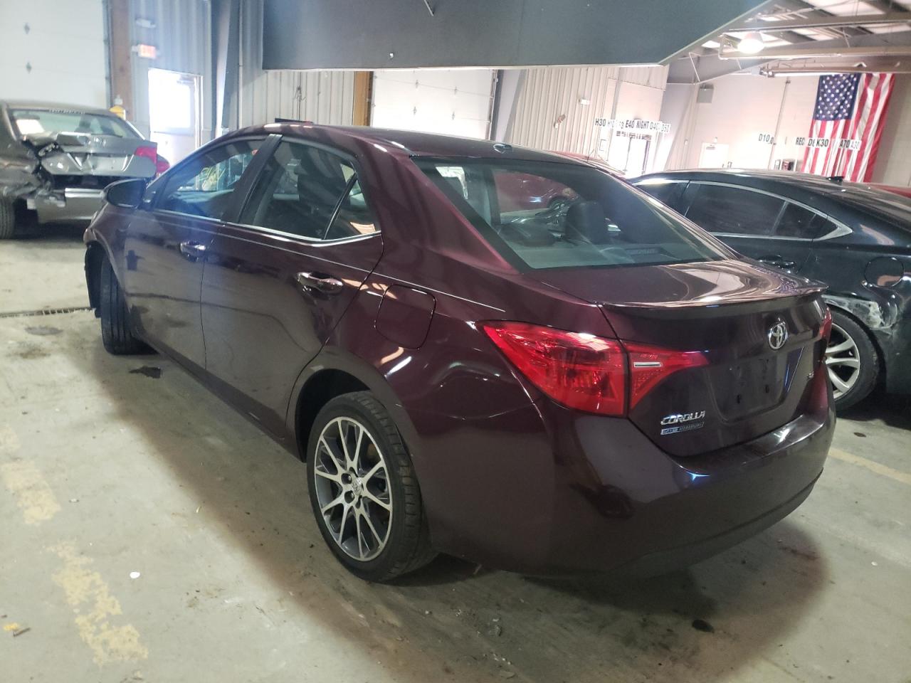 Photo 3 from auction – 2017 TOYOTA COROLLA L with VIN 5YFBURHEXHP589061