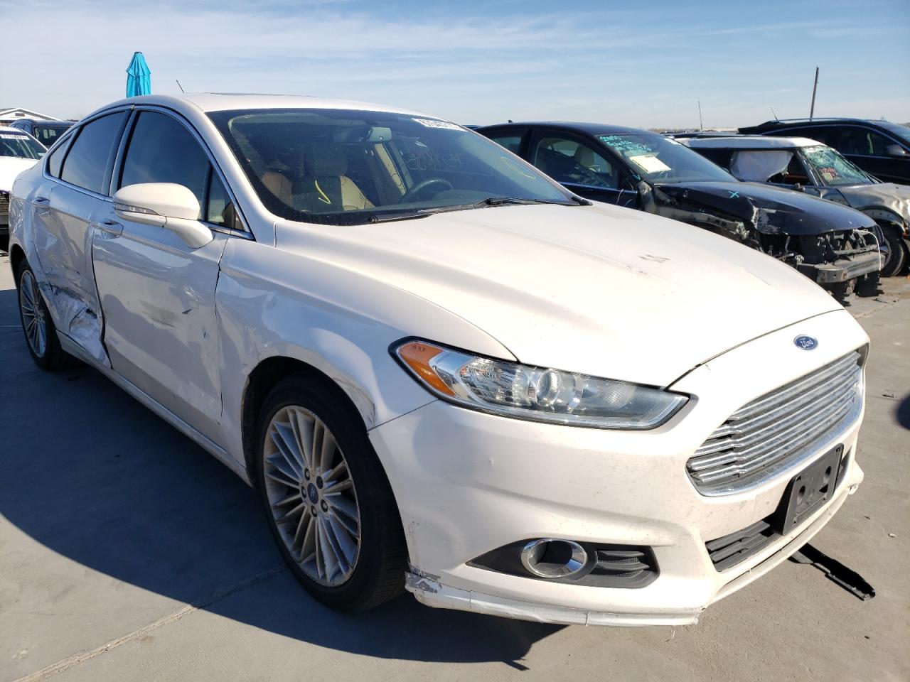 FORD FUSION SE 2014 with VIN 3FA6P0HD9ER184591 - Photo from auction