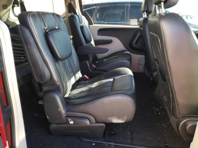 Photo 6 from auction – 2014 CHRYSLER TOWN & COU with VIN 2C4RC1BG9ER165735