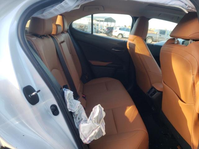 Photo 6 from auction – 2020 LEXUS UX 200 with VIN JTHP3JBHXL2030175