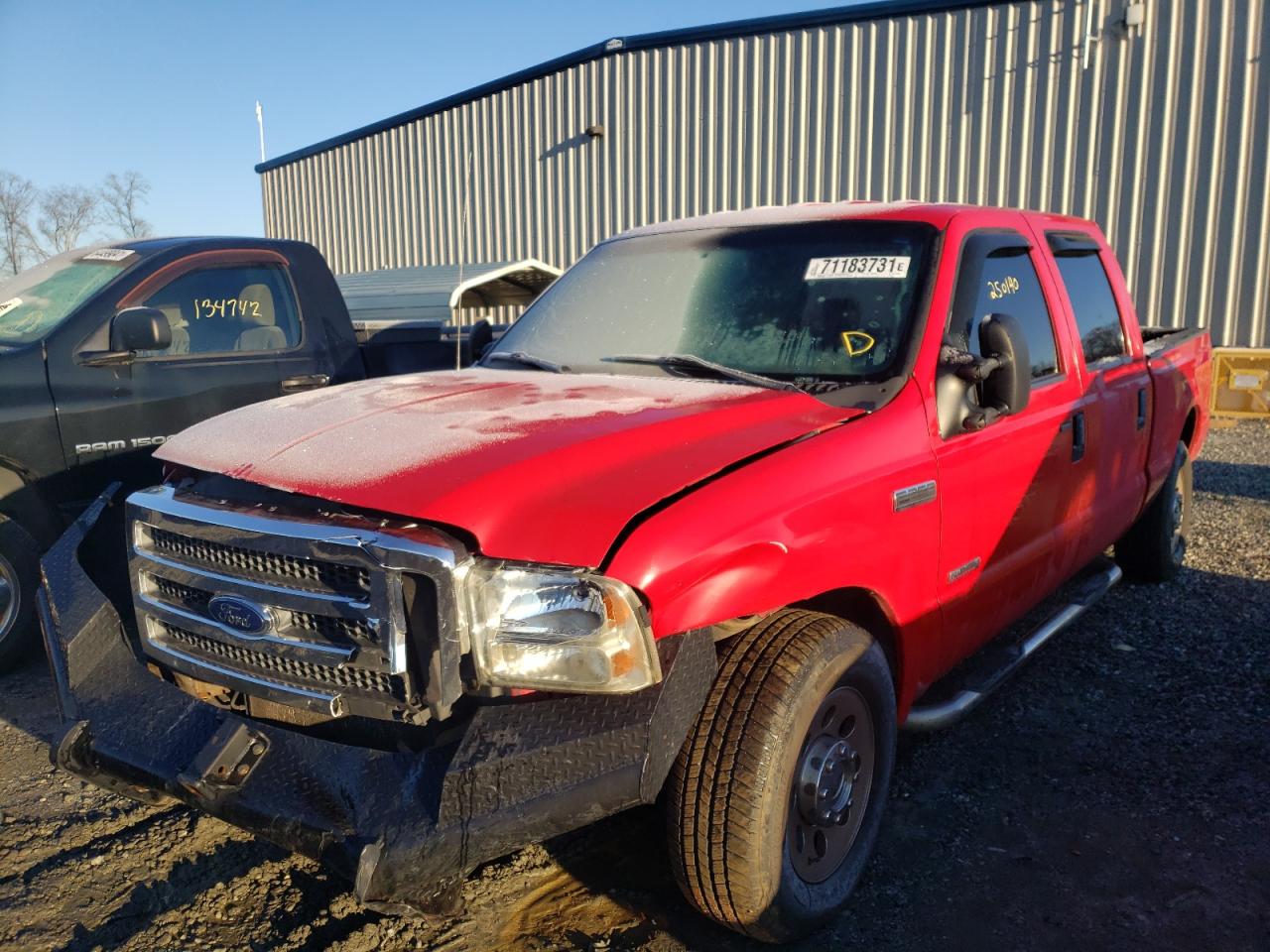 Photo 2 from auction – 2005 FORD F250 SUPER with VIN 1FTSW20PX5EA19388