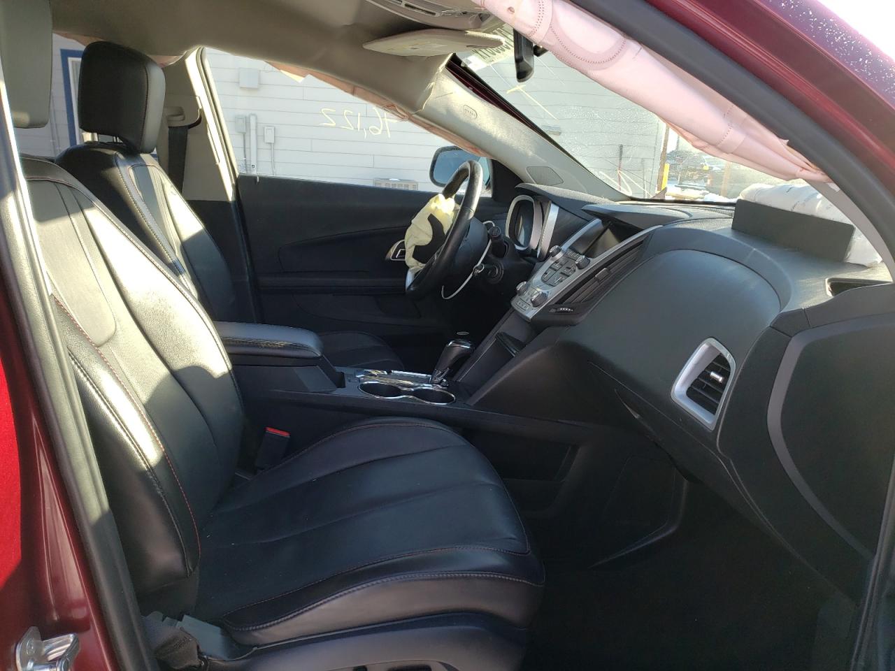 Photo 5 from auction – 2016 CHEVROLET EQUINOX LT with VIN 2GNFLGE39G6347526