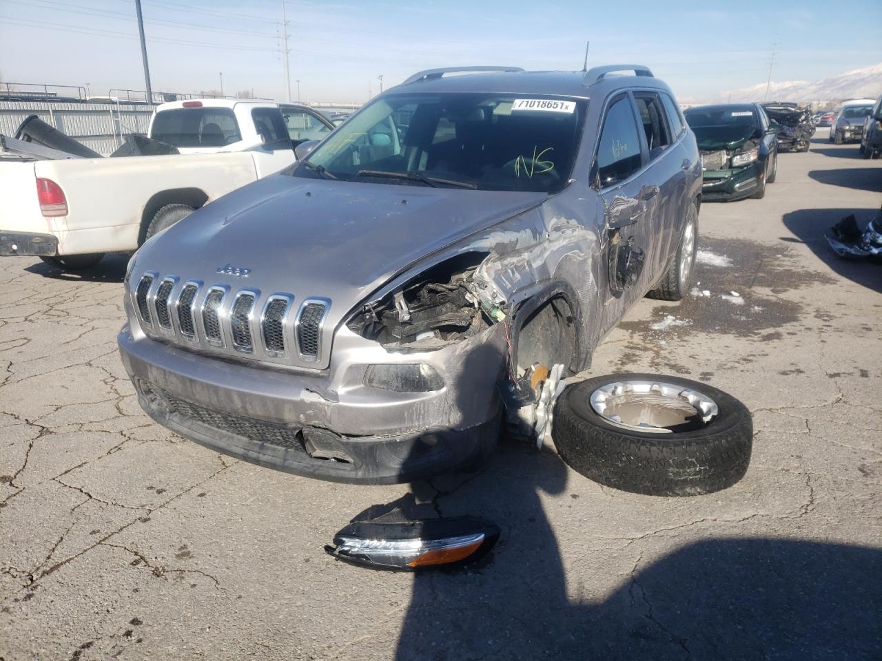 Photo 2 from auction – 2017 JEEP CHEROKEE L with VIN 1C4PJMCB4HD221301