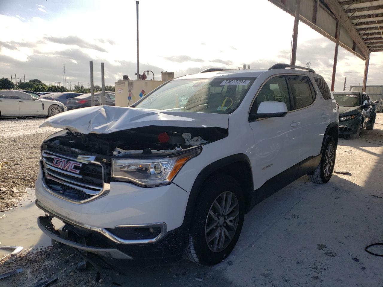 Photo 2 from auction – 2018 GMC ACADIA SLE with VIN 1GKKNLLS6JZ126101