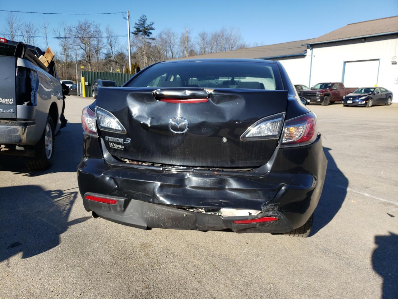 Photo 9 from auction – 2010 MAZDA 3 with VIN JM1BL1SG0A1215826