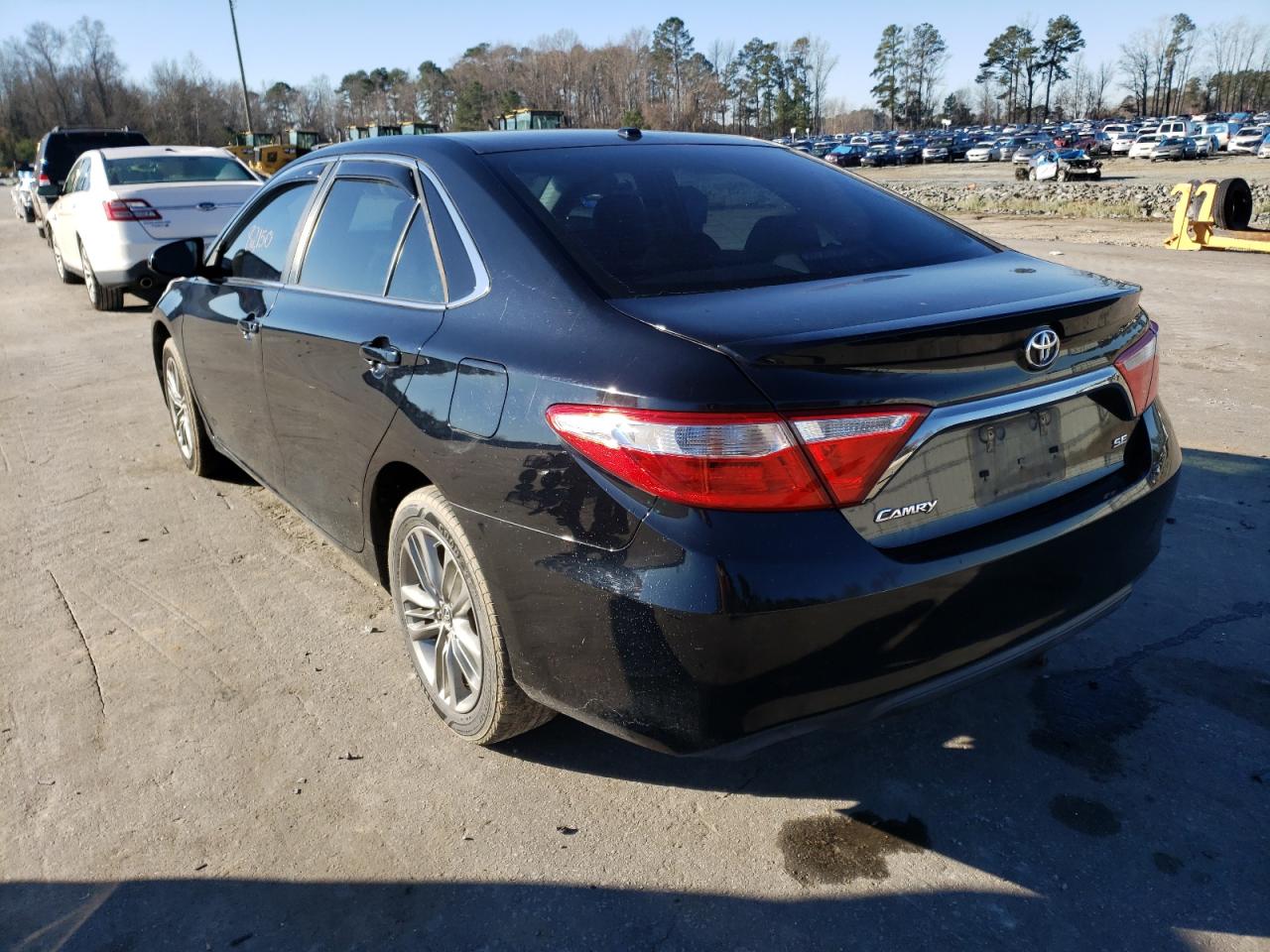 Photo 3 from auction – 2016 TOYOTA CAMRY LE with VIN 4T1BF1FK8GU520385
