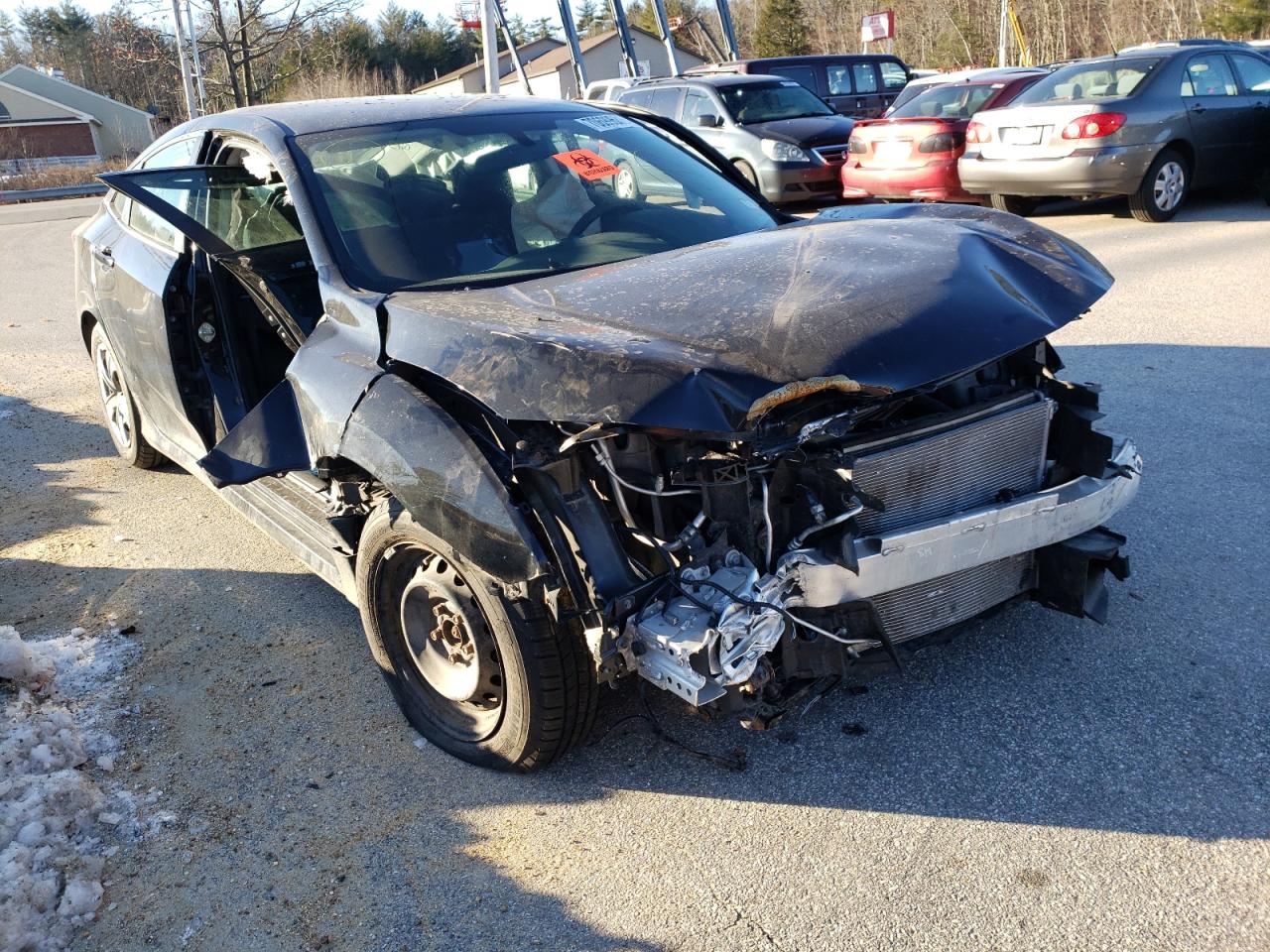 HONDA CIVIC LX 2016 with VIN 19XFC2F55GE000139 - Photo from auction