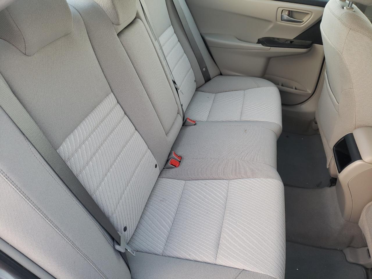 Photo 6 from auction – 2016 TOYOTA CAMRY LE with VIN 4T4BF1FK5GR583255