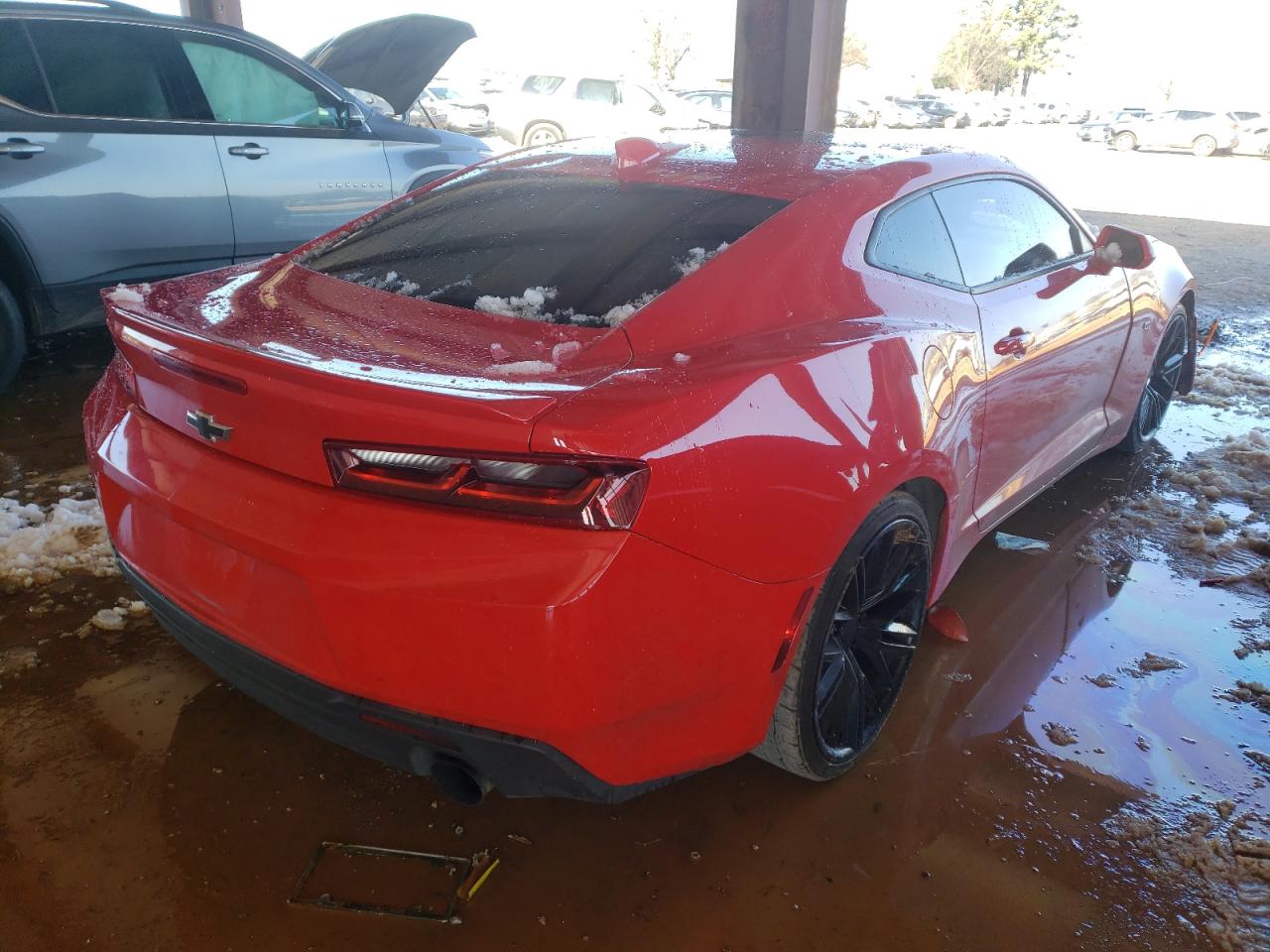 Photo 4 from auction – 2018 CHEVROLET CAMARO LT with VIN 1G1FB1RS6J0138568