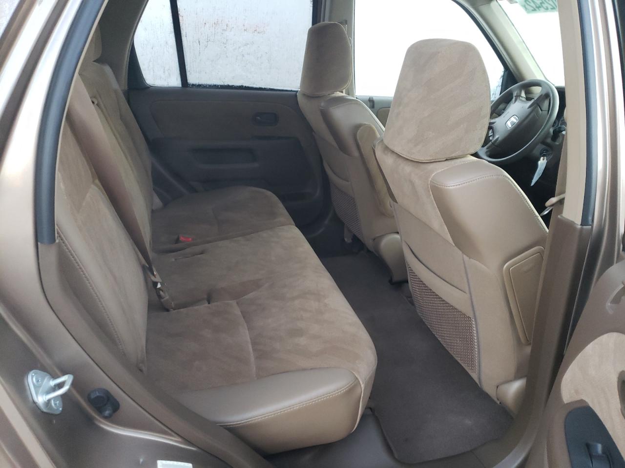 Photo 6 from auction – 2002 HONDA CR-V EX with VIN JHLRD78852C001714