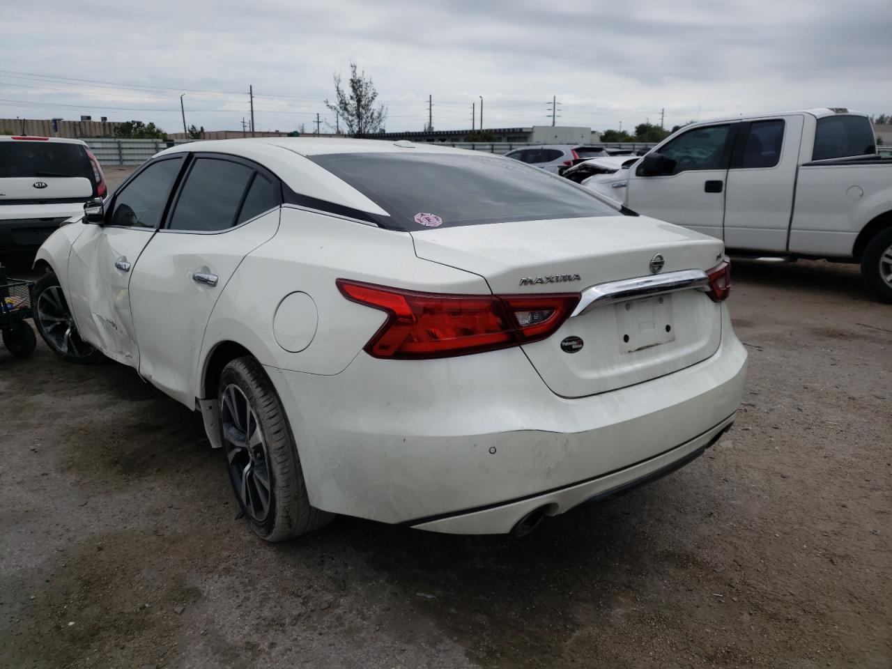 Photo 3 from auction – 2017 NISSAN MAXIMA 3.5 with VIN 1N4AA6AP3HC404152