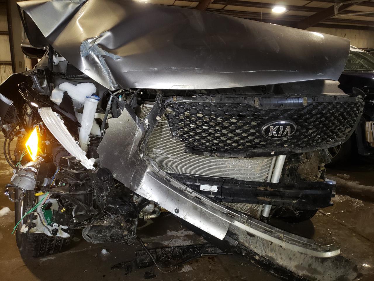 Photo 9 from auction – 2018 KIA SORENTO LX with VIN 5XYPG4A36JG423879