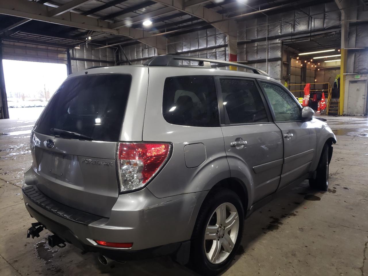 Photo 4 from auction – 2009 SUBARU FORESTER 2 with VIN JF2SH64699H743727