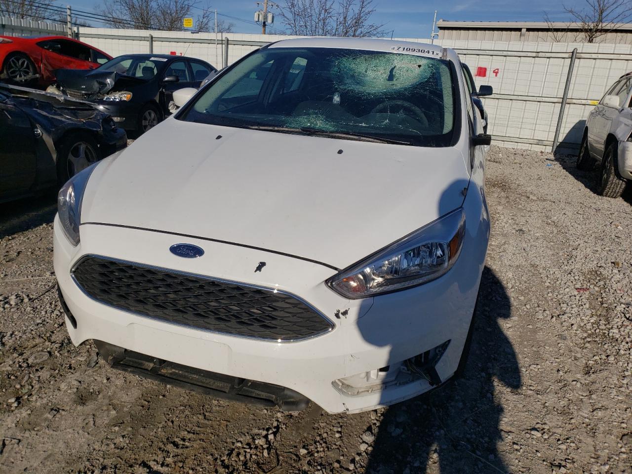 Photo 9 from auction – 2018 FORD FOCUS SE with VIN 1FADP3F21JL301583