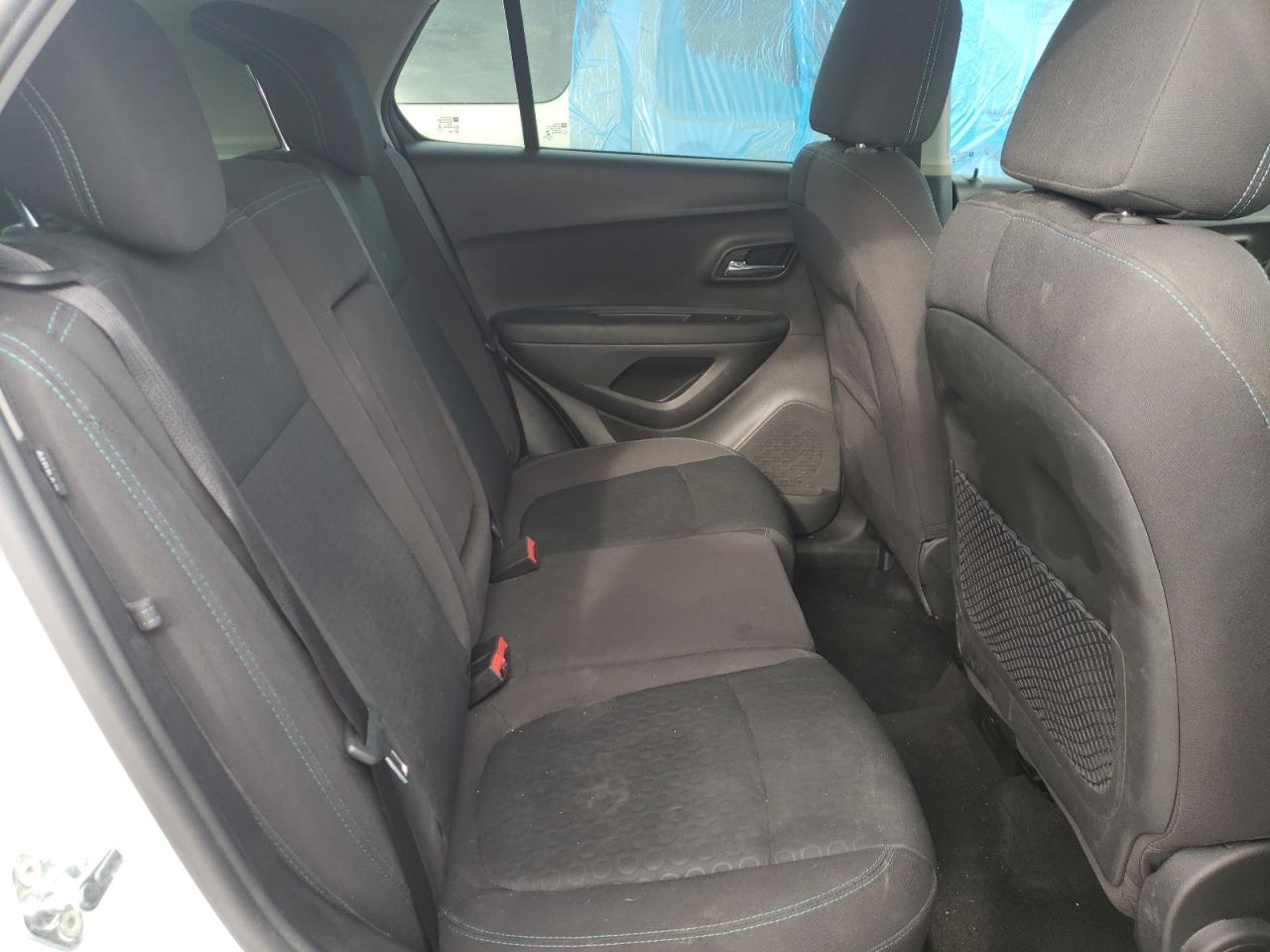 Photo 6 from auction – 2016 CHEVROLET TRAX LS with VIN 3GNCJNSB7GL241340