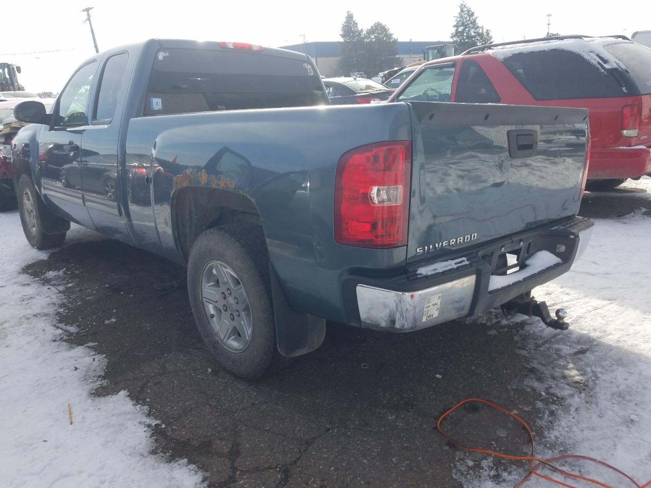Photo 3 from auction – 2011 CHEVROLET SILVERADO with VIN 1GCRKSE39BZ370166