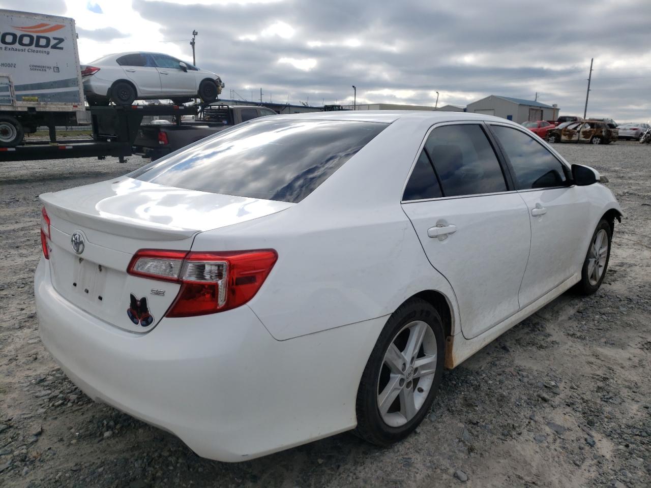 Photo 4 from auction – 2013 TOYOTA CAMRY L with VIN 4T1BF1FK5DU210237