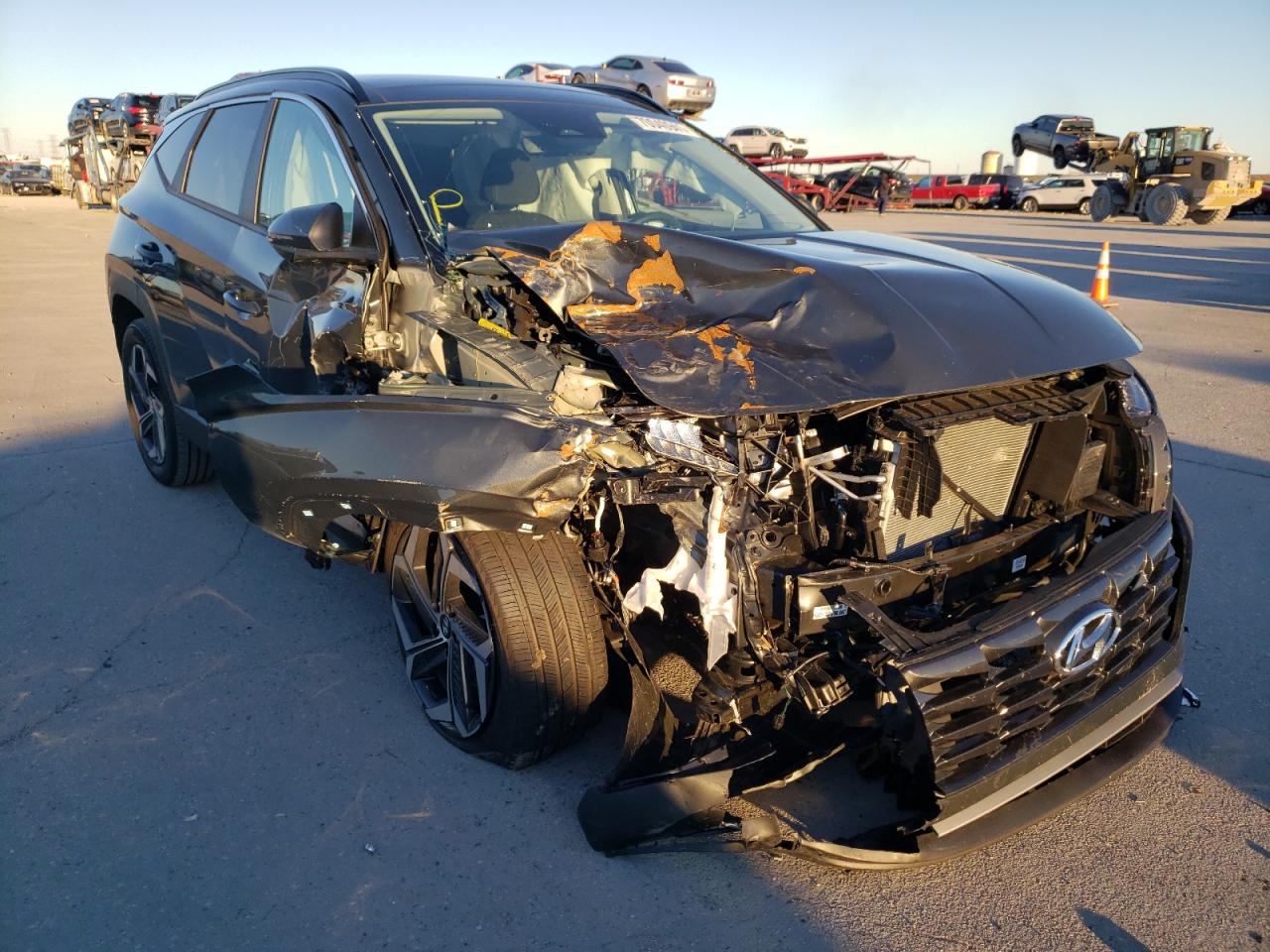 Photo 1 from auction – 2022 HYUNDAI TUCSON SEL with VIN KM8JFCA18NU037899