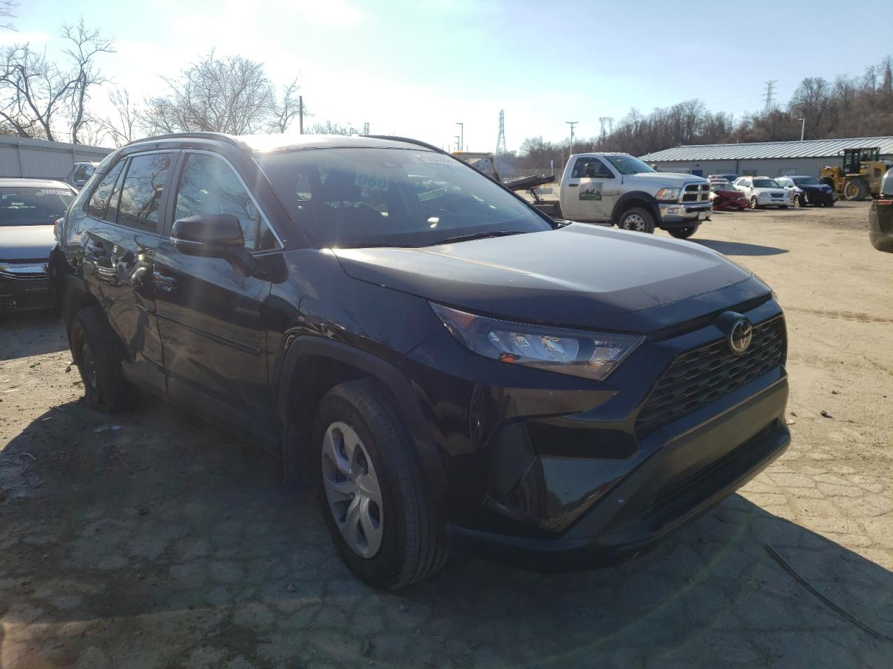 TOYOTA RAV4 LE 2021 with VIN 2T3G1RFV5MC185376 - Photo from auction