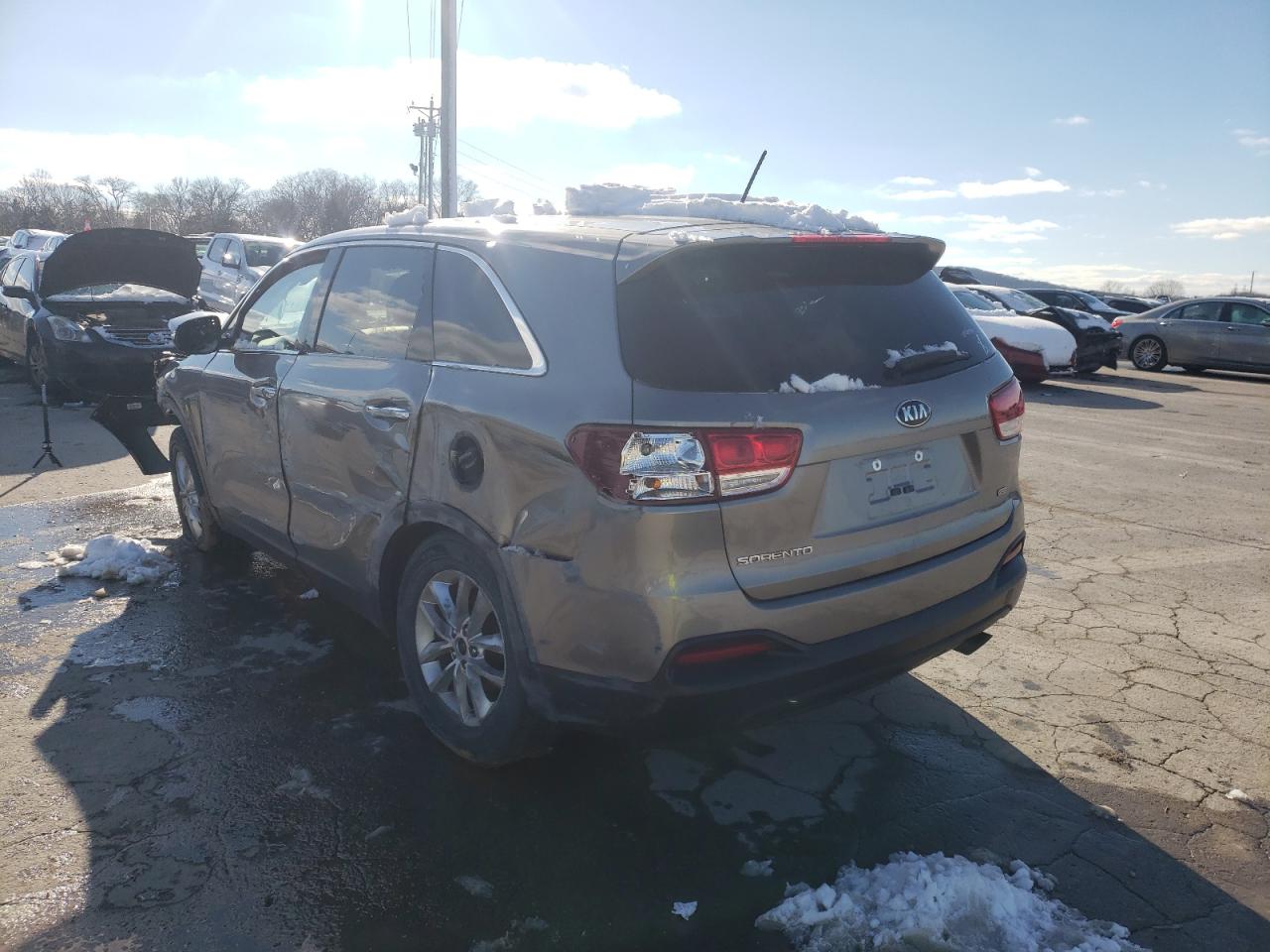Photo 3 from auction – 2017 KIA SORENTO LX with VIN 5XYPG4A33HG277290