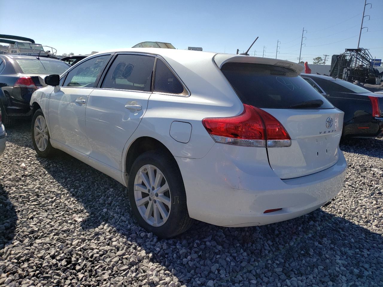 Photo 3 from auction – 2010 TOYOTA VENZA with VIN 4T3ZA3BBXAU026722