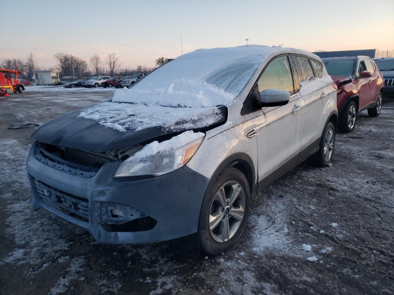 Photo 2 from auction – 2014 FORD ESCAPE SE with VIN 1FMCU0GX6EUC46115