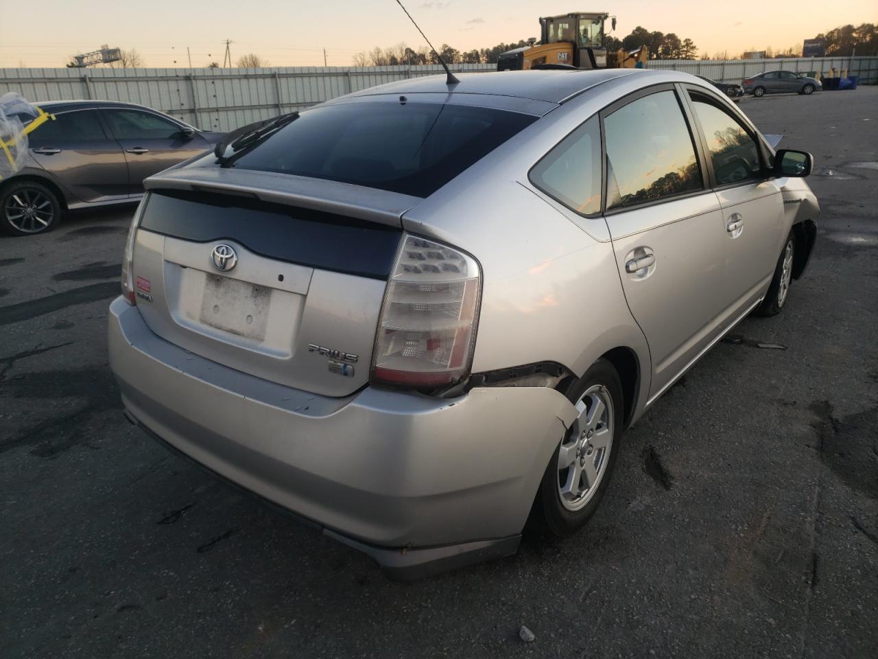 Photo 4 from auction – 2008 TOYOTA PRIUS with VIN JTDKB20U883360094