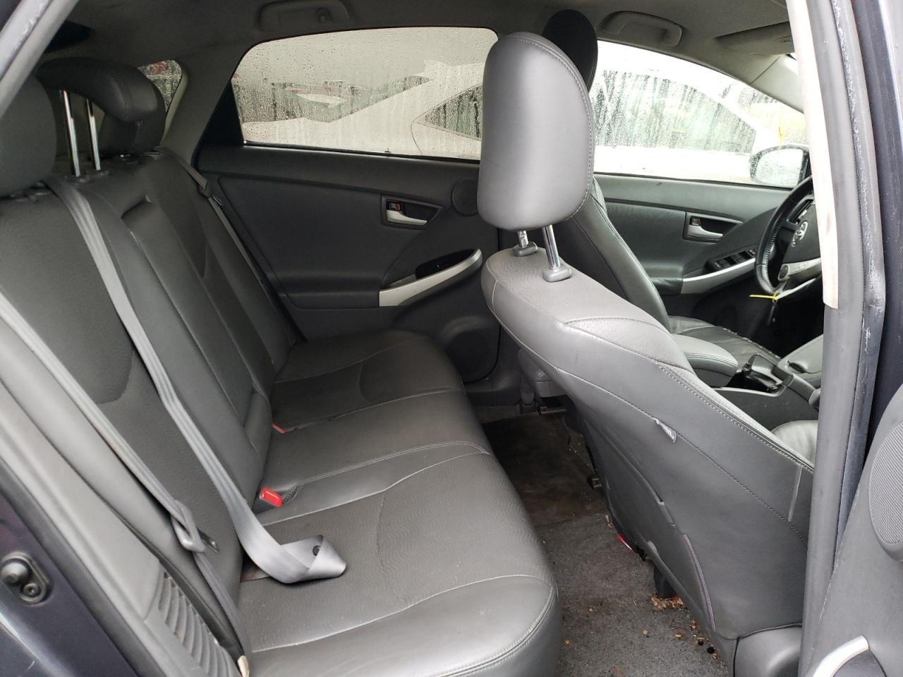 Photo 6 from auction – 2010 TOYOTA PRIUS with VIN JTDKN3DU3A5132702